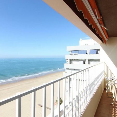 Apartamento Playa Victoria Кадис Экстерьер фото